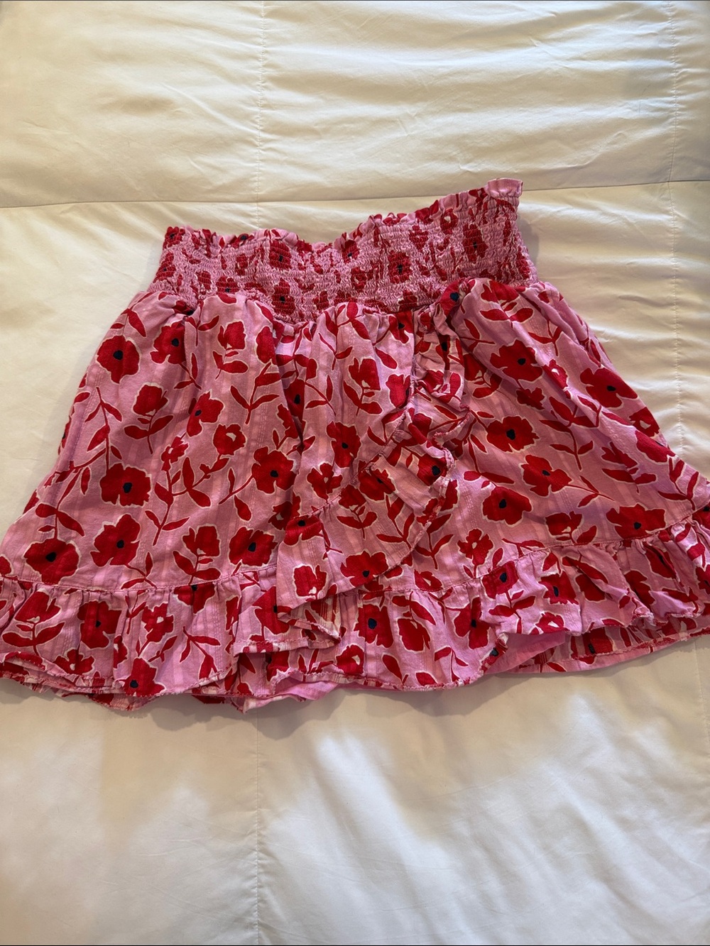 NWOT Vineyard Vines Pink Floral Smocked Mini Skirt